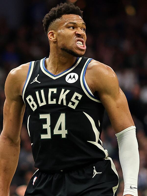 字母哥连续三场比赛得分超过比赛规则变更，MAD不断突破！的简单介绍